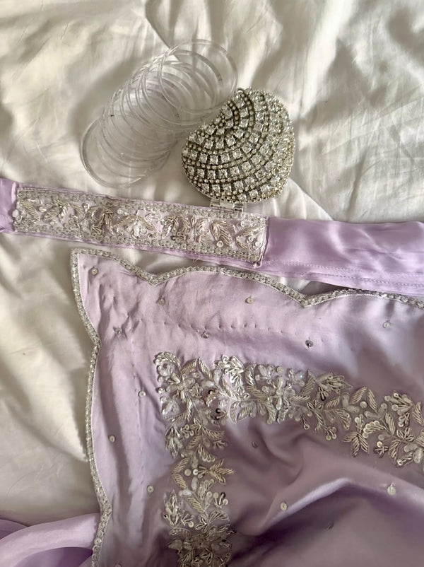 DRESS CODE: LILAC DREAM