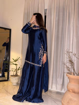 DRESS CODE: MOONLIGHT BLUE