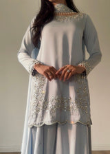 DRESS CODE: ICE BLUE