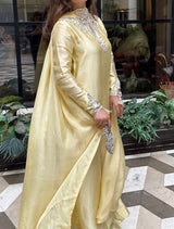 Dress Code: Butter Yellow